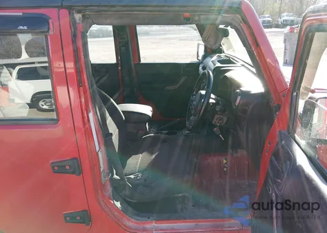 2011 Jeep Wrangler Unlimited Sport Rhd z USA, uszkodzony, nr VIN 1J4BZ3H10BL602602